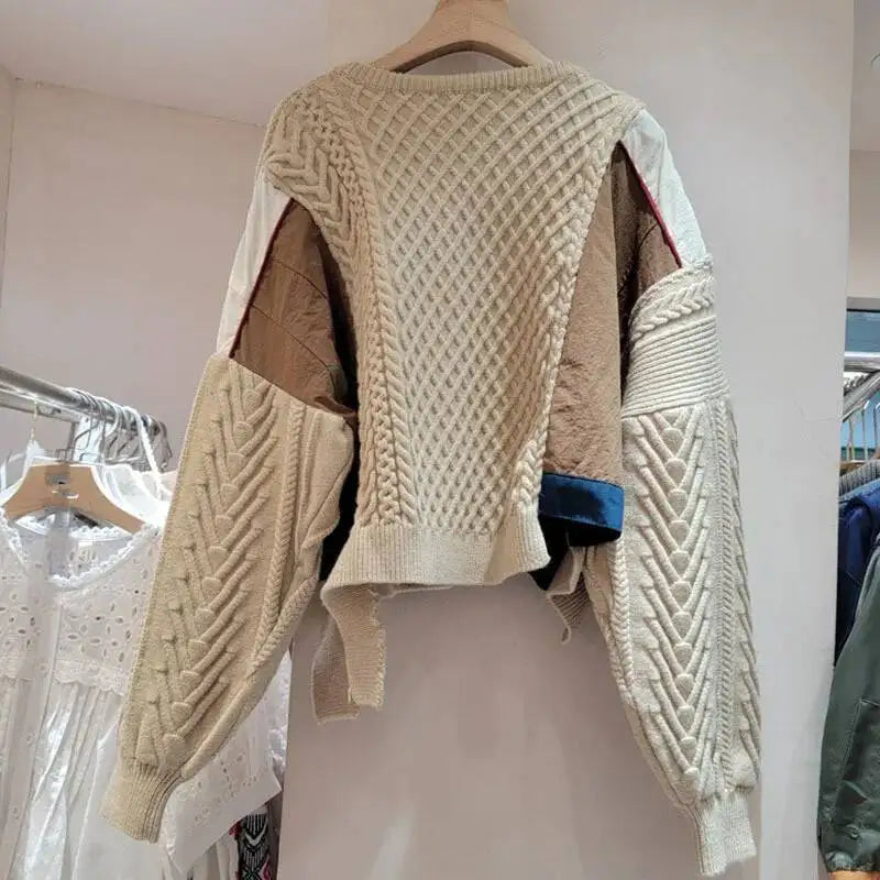 DEAT 2025 Autumn New Niche Design Irregular Splicing Knitted Sweater For Women Fashion Loose Single-breasted Pullover 33A2043