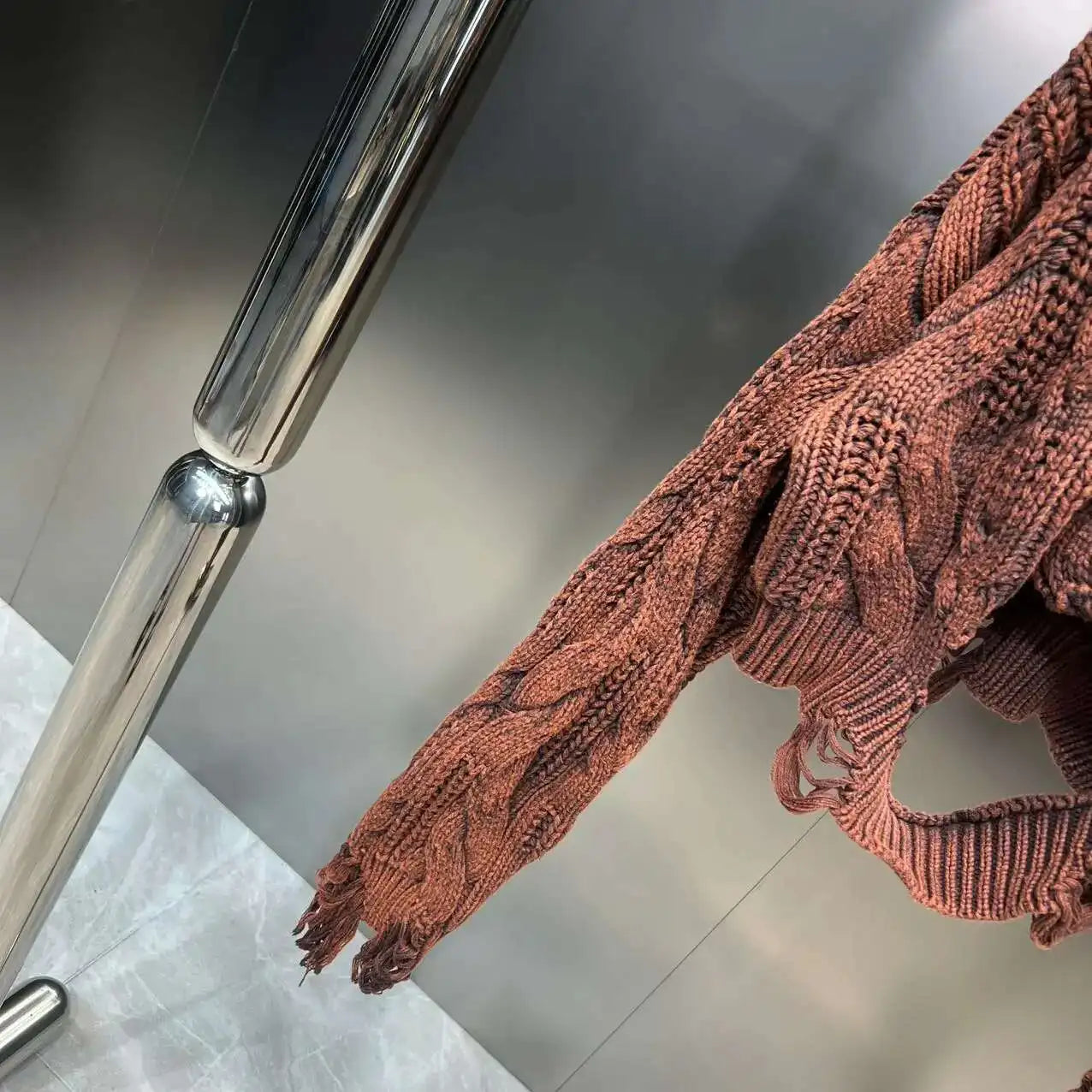 DEAT 2025 Spring Women's Knit Sweater Hollow Out Wash Hole Loose High Street Round Neck Long Sleeve Pattern Pullover 11XX6062